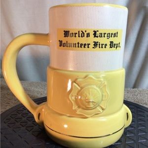 Vtg MIDDLETOWN TWSP FIRE DEPT	 Yellow Ceramic Coffee/Tea Stein/Mug pre-owned